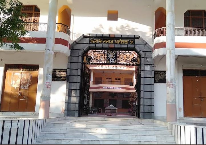 माली समाज धर्मशाला, सुन्धापर्वत ( सुन्धामाता परिसर ) 8003727870